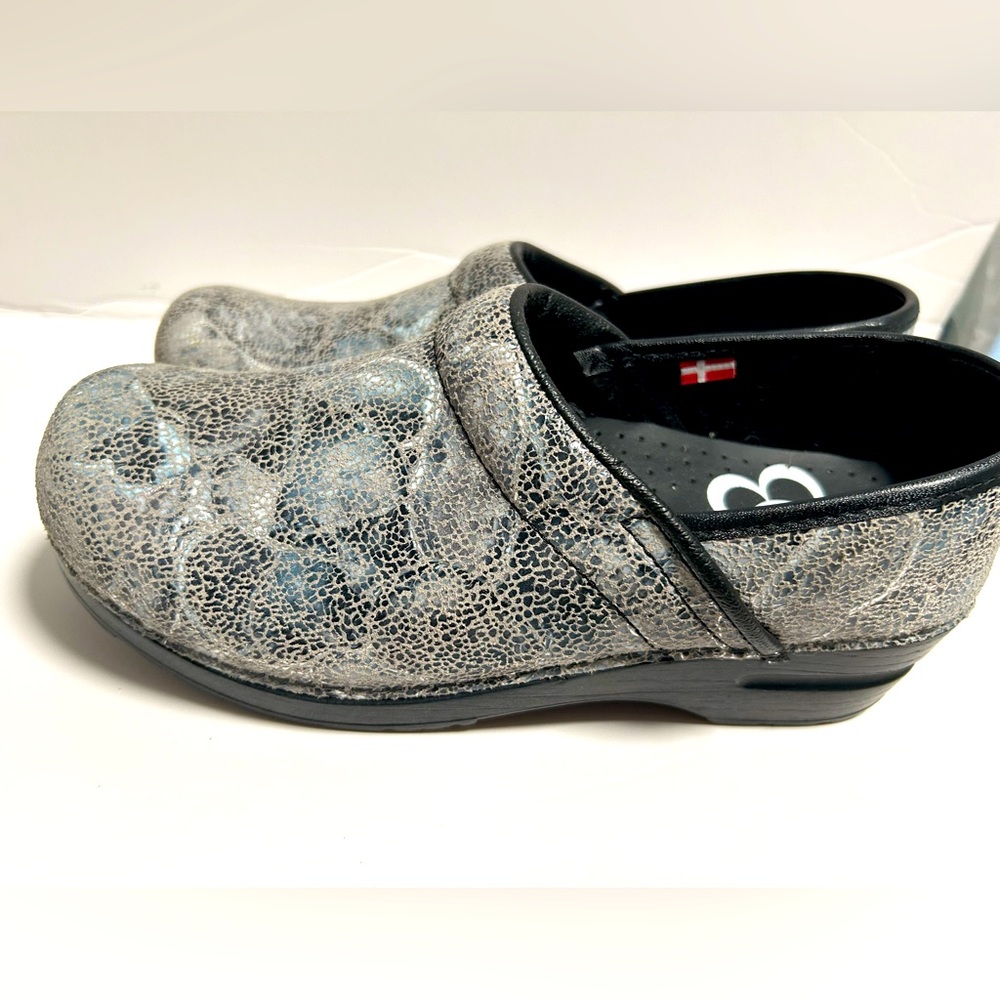 Sanita’s size 38